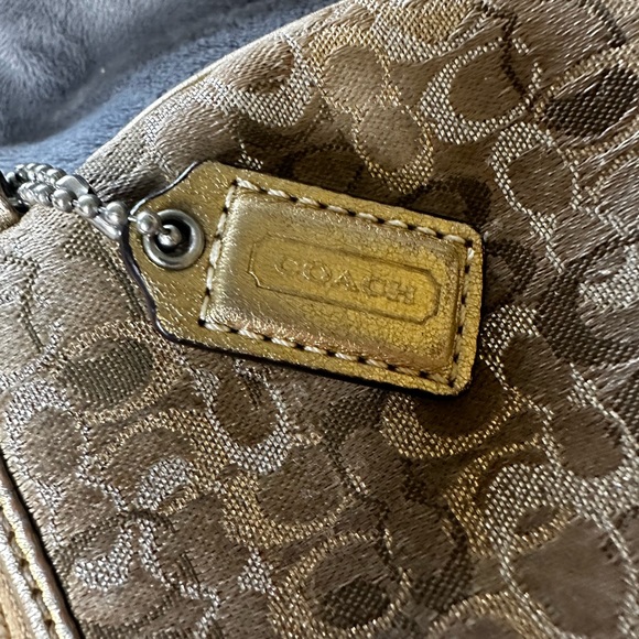 Coach mini purse/wristlet in tan/gold - Picture 2 of 3